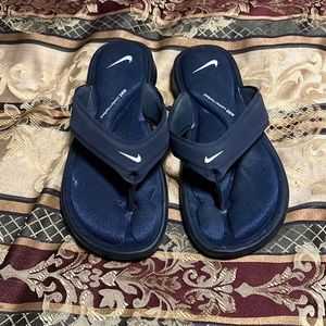 Nike, 8, navy